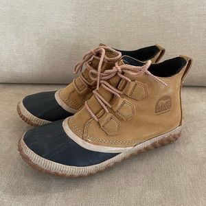 Sorel Out N About Boots